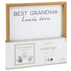 Hallmark Best Grandma Hands Down Wood Sign Handprint Kit 6 Hallmark Best Grandma Hands Down Wood Sign Handprint Kit -Hallmark Best Grandma Wood Sign Handprint Kit With Paints 1BBY4848 03