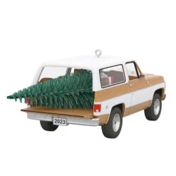 Hallmark All-American Trucks 1973 Chevrolet® Blazer® 2023 Metal Ornament 11 Hallmark All-American Trucks 1973 Chevrolet® Blazer® 2023 Metal Ornament -Hallmark Vintage Chevy Blazer Truck Keepsake Ornament 2199QXR8159 06